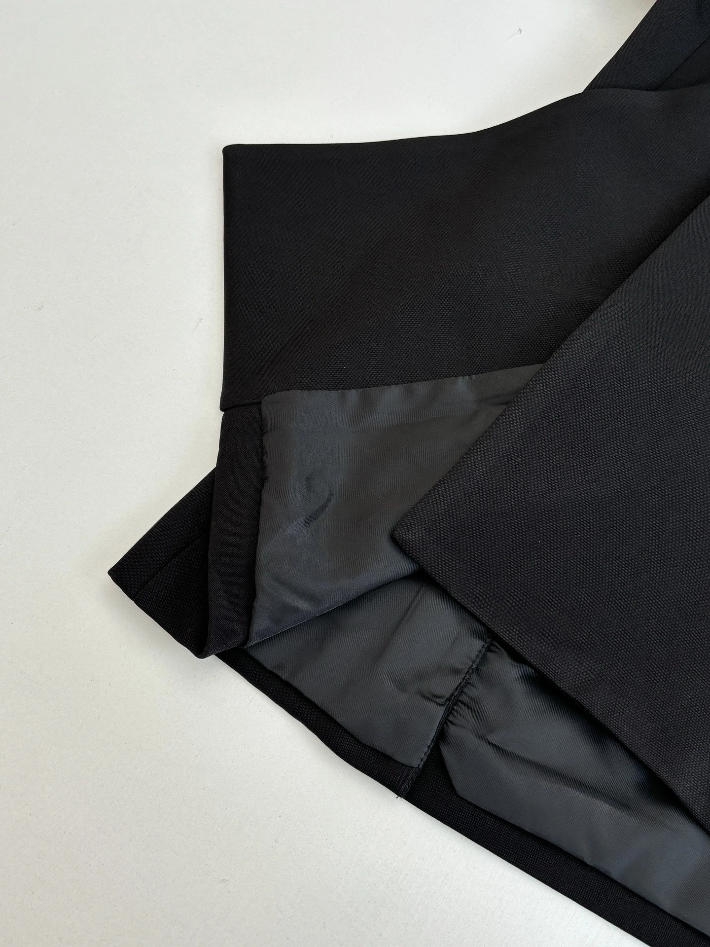 wg.luxury-- 8V FW25 Nigo wool item:E-F509L1212H